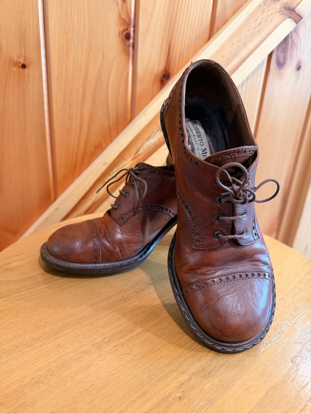 Italian Brown Leather Lace-Up Heeled Oxfords - Picture 2 of 5